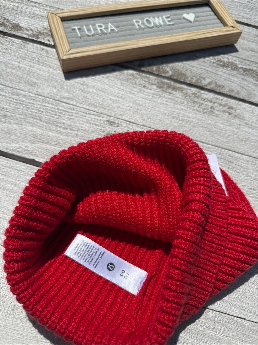 Lululemon Beanie Oxford Red NWT hat ❄️ - Picture 5 of 5